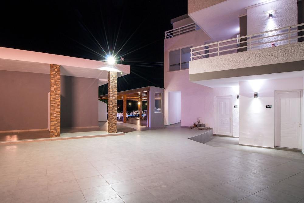 Essential Summer (Adults Only) Faliraki Ngoại thất bức ảnh